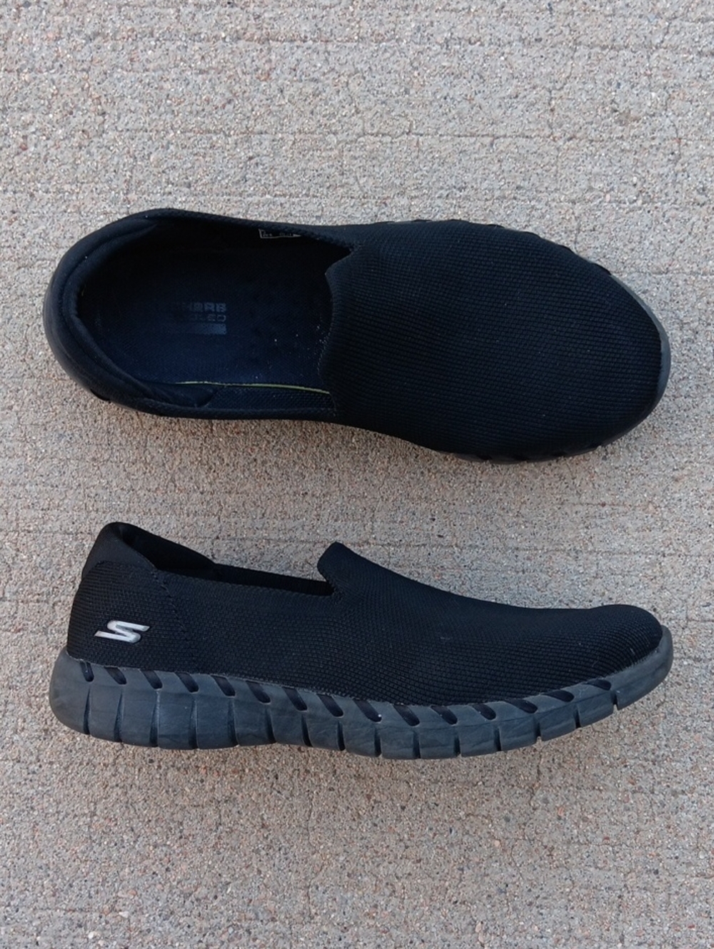 Skechers Go Walk Black Slip On Sneakers Womens Shoes Size 7.5